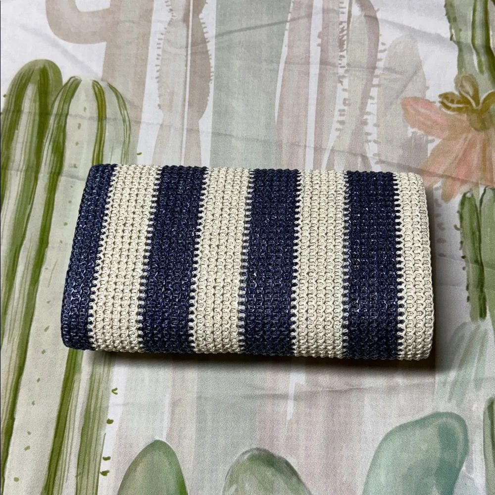 Striped straw Navy and Cream Clutch bag purse - Picture 2 of 7
